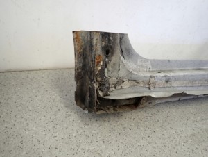 SUZUKI IGNIS III 16- PRÓG PRAWY ZVR 11/12 MINIATURA