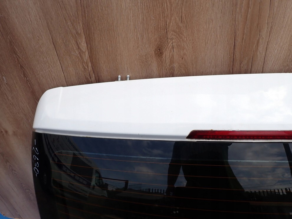 HYUNDAI i30 HATCHBACK 07-12 KLAPA TYLNA BAGAŻNIKA TCW 9/11