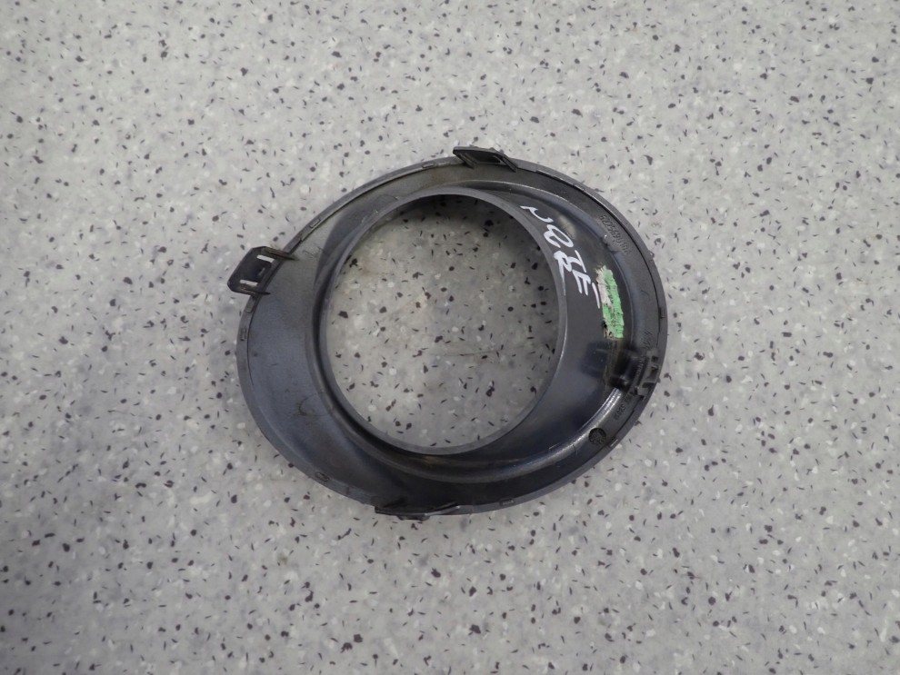 NISSAN NOTE E11 06-09 RAMKA KRATKA HALOGENU PRZEDNIA PRAWA 5/5