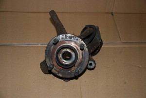 MAZDA2 MAZDA 2 03-07 ZWROTNICA PIASTA PRZÓD PRAWA 1/2 MINIATURA