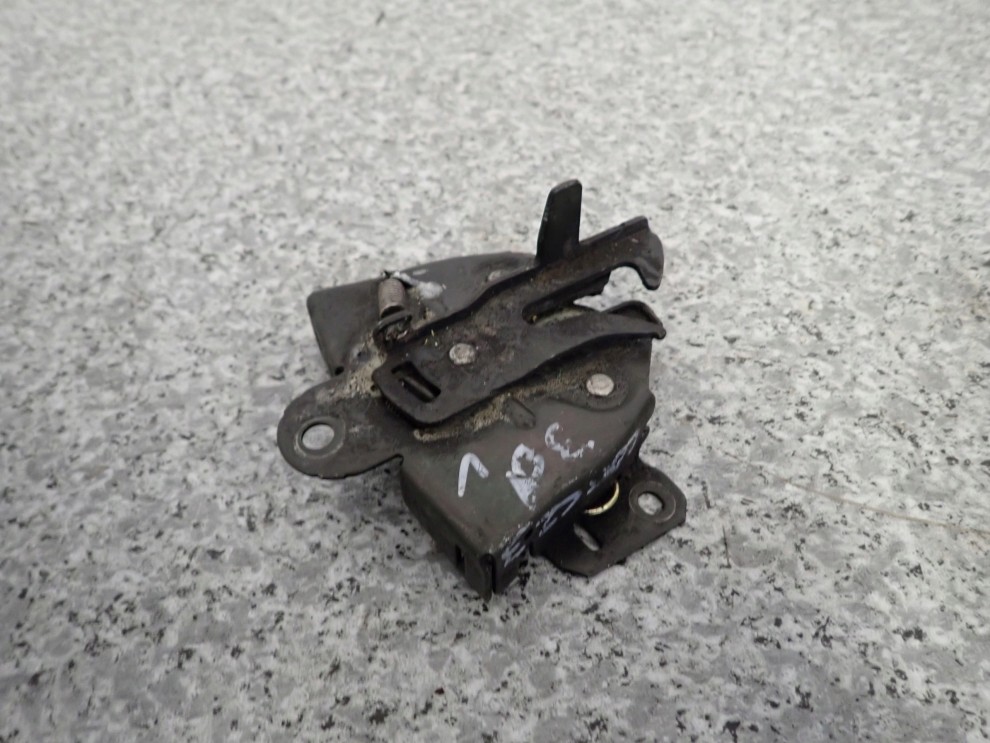 MITSUBISHI COLT 04-08 ZAMEK MASKI POKRYWY SILNIKA 2/5