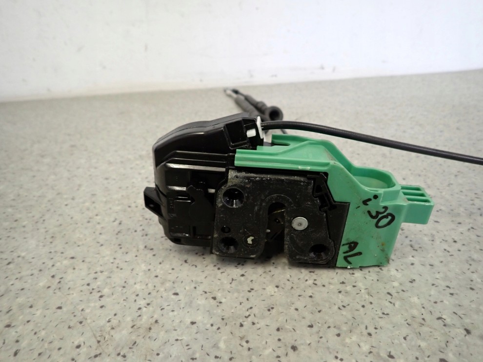 HYUNDAI i30 HB 07-12 ZAMEK DRZWI TYLNY LEWY 2/7