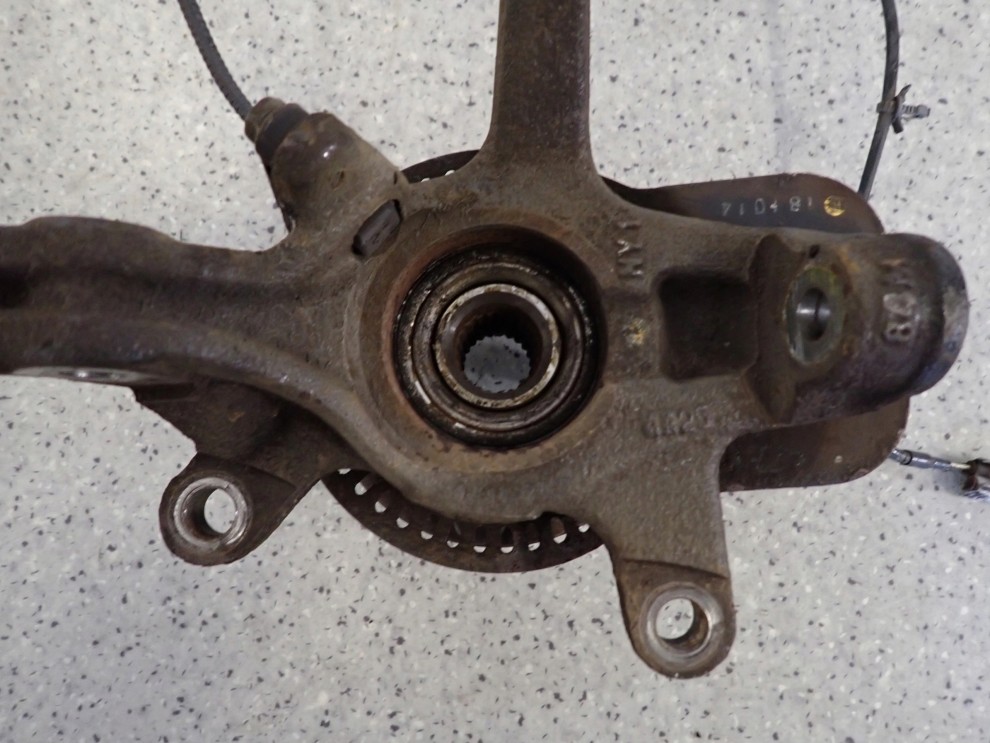 SUZUKI CELERIO 14-19 ZWROTNICA PRZEDNIA PRAWA 6/6