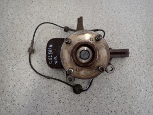 SUZUKI CELERIO 14-19 ZWROTNICA PRZEDNIA PRAWA 1/6 MINIATURA