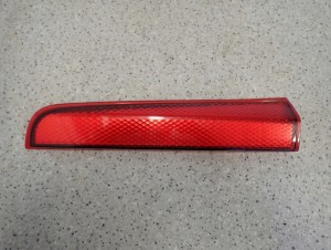 NISSAN NOTE 06-09 LAMPA TYLNA ODBLASK BLENDA GÓRNA PRAWA 2/4 MINIATURA