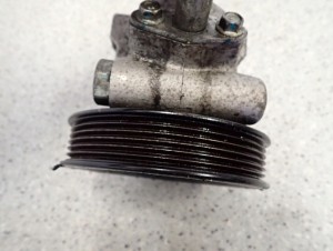 LACETTI NUBIRA 1.6 BENZYNA 03-10 POMPA WSPOMAGANIA 2/4 MINIATURA