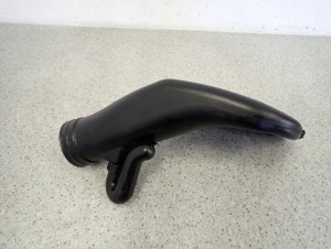 HYUNDAI SONATA 2.0i 05-09 PRZEWÓD WLOT POWIETRZA 3/5 MINIATURA