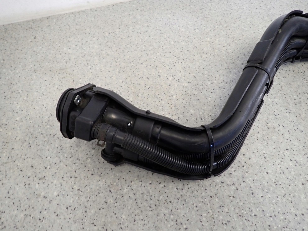 KIA RIO III 1.2i 11-14 RURA WLEWU PALIWA 5/8