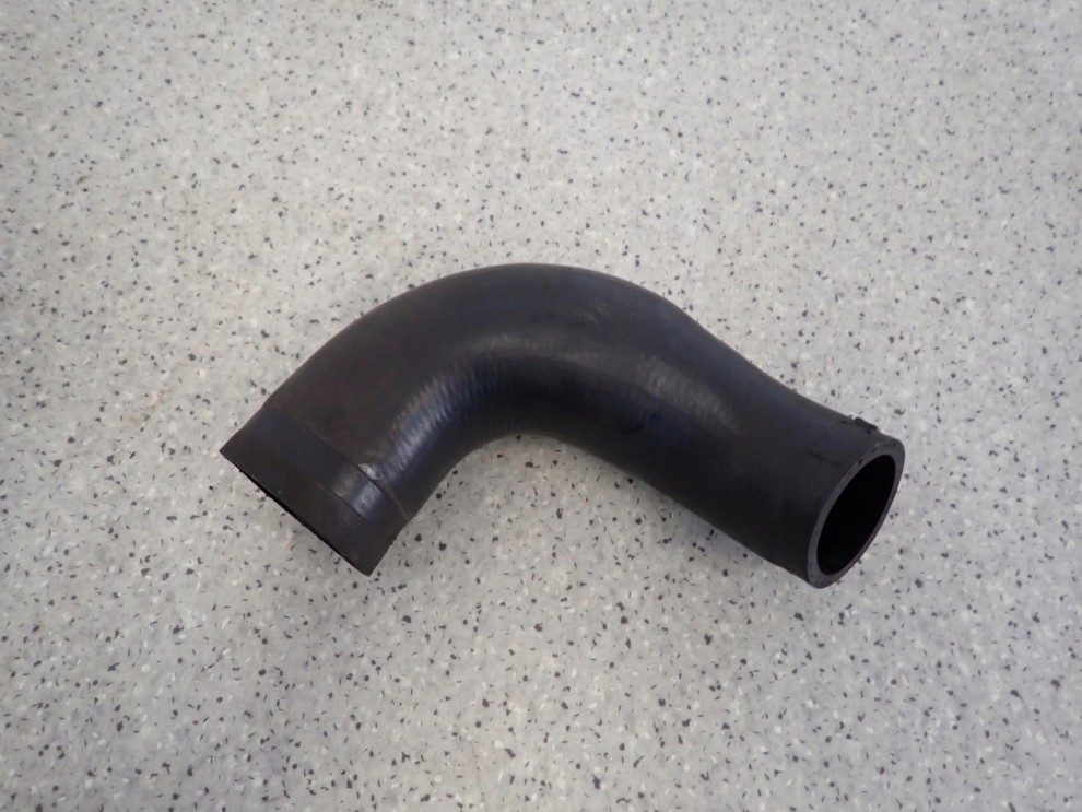 MITSUBISHI GRANDIS 2.0 DID 03-10 RURA PRZEWÓD INTERCOOLERA 1/4