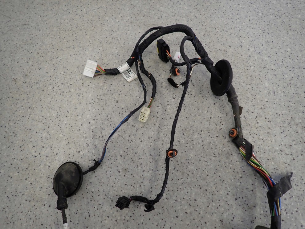 KIA VENGA 09- WIĄZKA INSTALACJA DRZWI PRZEDNIA LEWA EUROPA 3/5