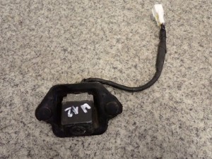 NISSAN PRIMERA P12 KOMBI HB 02- KAMERA COFANIA TYLNA 1/3 MINIATURA