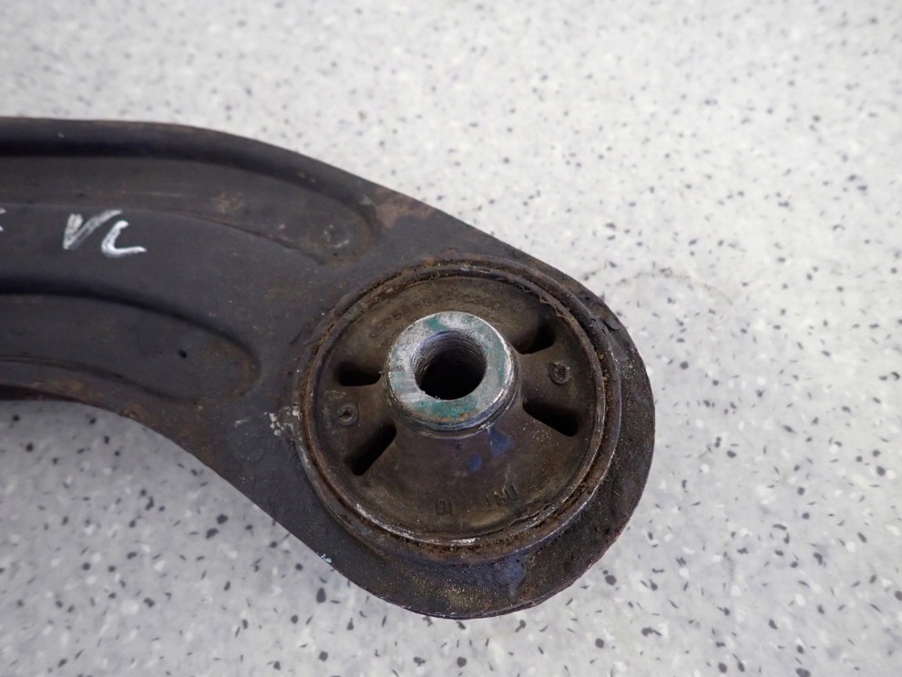 HYUNDAI GETZ 06-10 WAHACZ PRZEDNI PRAWY 3/6