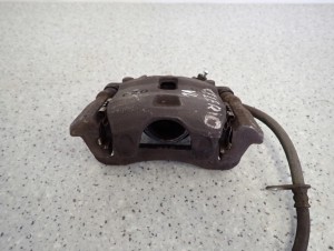 SUZUKI CELERIO 14-19 ZACISK HAMULCOWY PRZEDNI LEWY 2/5 MINIATURA