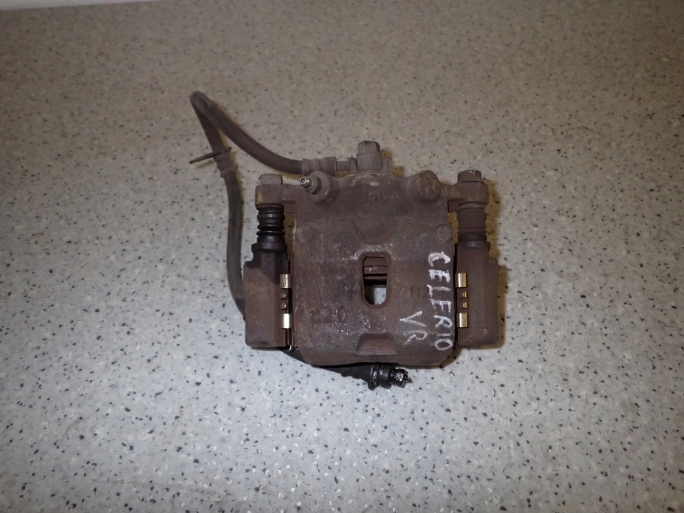 SUZUKI CELERIO 14-19 ZACISK HAMULCOWY PRZEDNI PRAWY 2/7