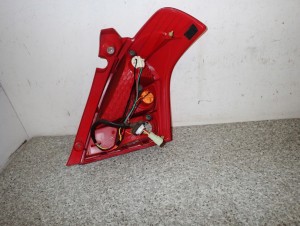 SUZUKI SWIFT MK6 07-09 LAMPA TYLNA LEWA LIFT 8/12 MINIATURA