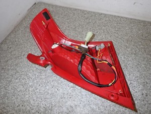 SUZUKI SWIFT MK6 07-09 LAMPA TYLNA LEWA LIFT 12/12 MINIATURA