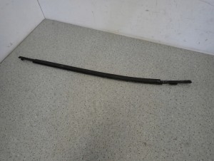 HYUNDAI IX20 HB 09- LISTWA ZGARNIAJĄCA SZYBY TYLNA LEWA PARAPET