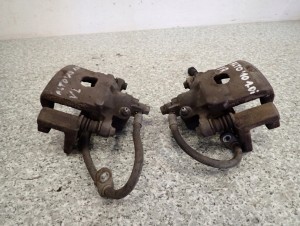 SUZUKI NISSAN PIXO ALTO 09- ZACISK HAMULCOWY PRZEDNI LEWY LUB PRAWY 2/7 MINIATURA