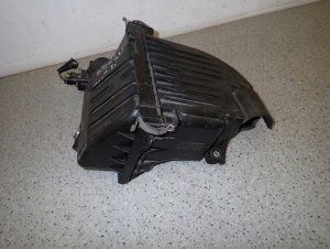 SUZUKI SPLASH 1.2i 11- OBUDOWA FILTRA POWIETRZA 4/10 MINIATURA