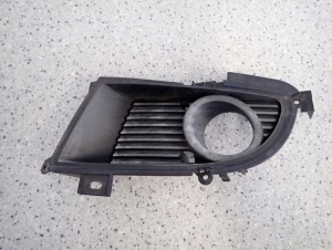 LANCER VII 04-07 KRATKA HALOGENU PRZEDNIA LEWA 1/6 MINIATURA