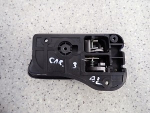 KIA CARENS III 06-12 KLAMKA WEWNĘTRZNA TYLNA LEWA 4/4 MINIATURA