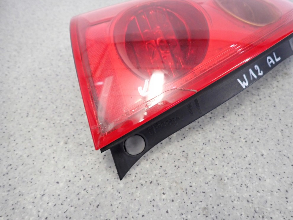 NISSAN PRIMERA 02- 07 P12 KOMBI LAMPA TYLNA LEWA 3/5