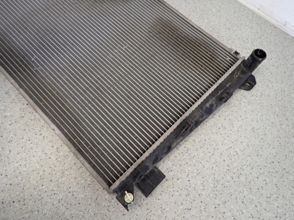 HYUNDAI SONATA V 2.0 CRDI 05-09 CHŁODNICA WODY 3/9