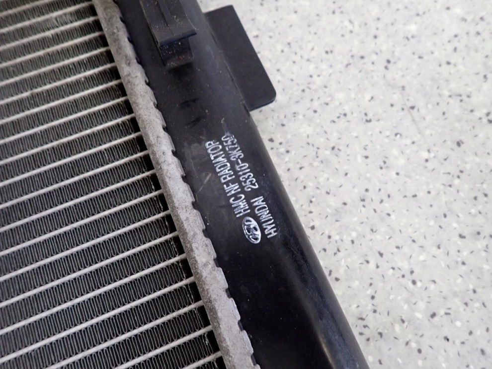 HYUNDAI SONATA V 2.0 CRDI 05-09 CHŁODNICA WODY 7/9