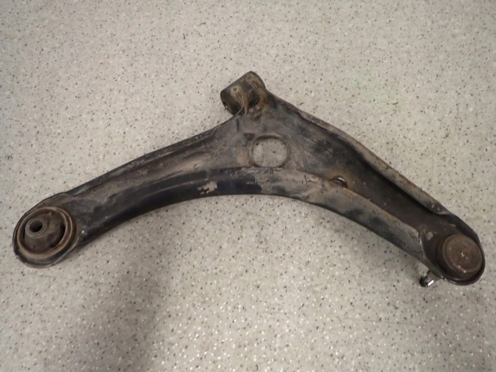 MITSUBISHI COLT CZ3 04- WAHACZ PRZEDNI LEWY 6/6