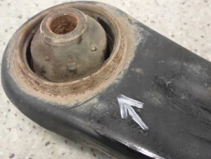 MITSUBISHI COLT CZ3 04- WAHACZ PRZEDNI LEWY 3/6 MINIATURA