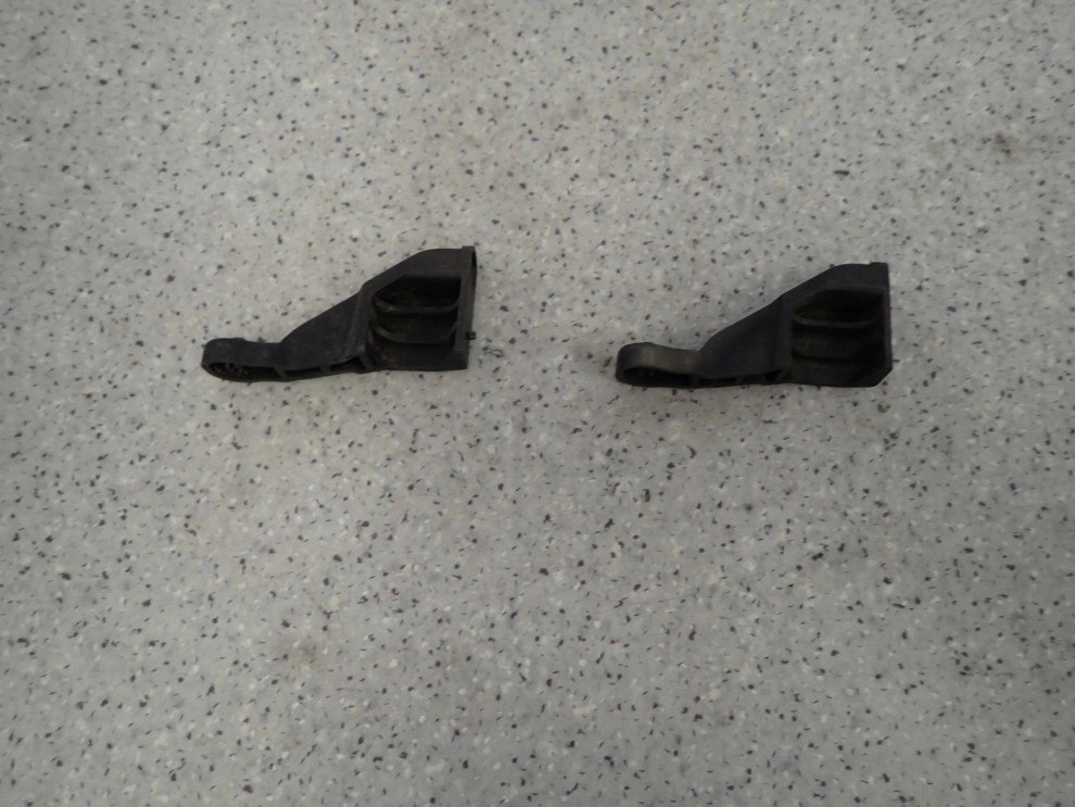 TOYOTA STARLET EP 90 96-99 WSPORNIK BŁOTNIKA PRZEDNIEGO ZDERZAKA PRZÓD 4/7