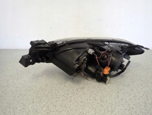 MAZDA3 MAZDA 3 BK SEDAN 4D 03- REFLEKTOR LAMPA PRZEDNIA PRAWA EUROPA 8/9 MINIATURA