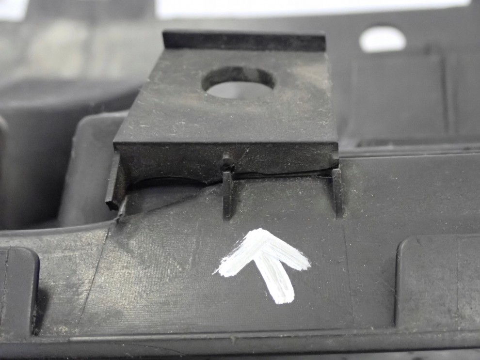 HONDA CIVIC VII 04-05 ATRAPA CHŁODNICY GRILL 10/10