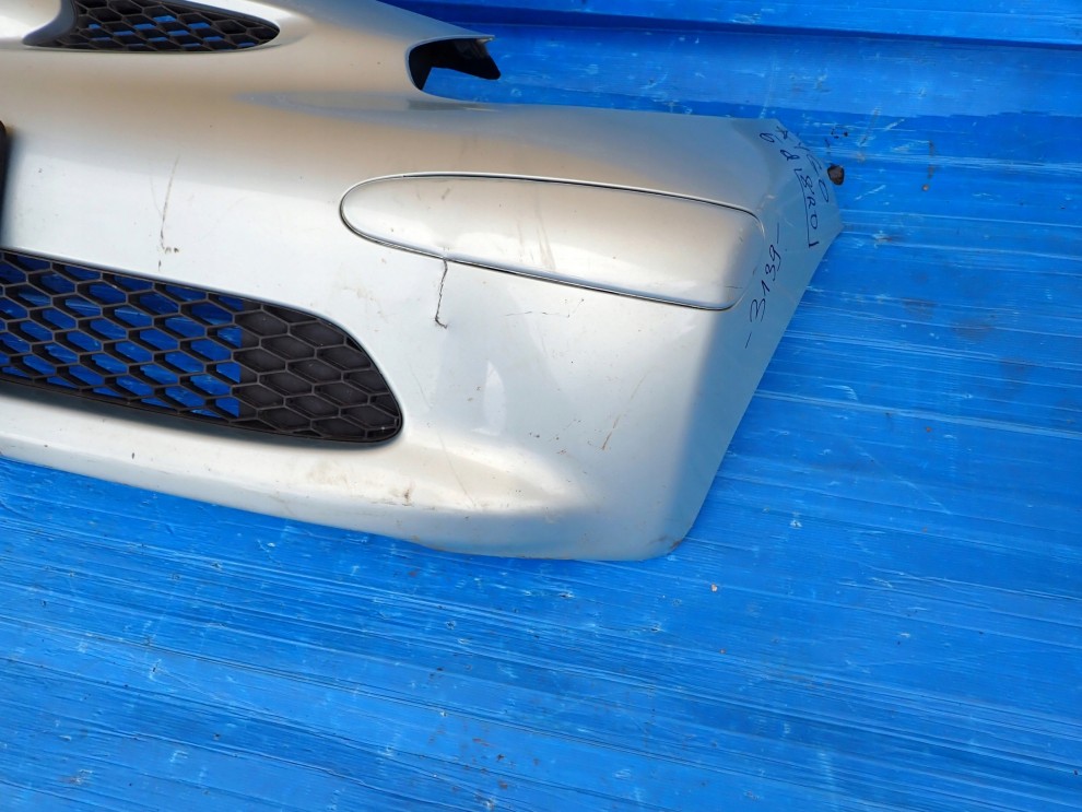 TOYOTA AYGO 06-12 ZDERZAK PRZEDNI 8R0 6/10