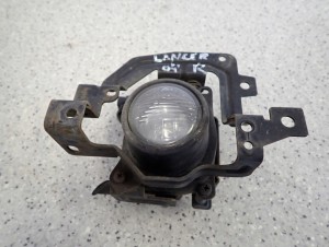 MITSUBISHI LANCER CS 04- HALOGEN PRZEDNI PRAWY 2/5 MINIATURA