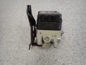 SUZUKI JIMNY 1.5 DDIS 04- POMPA ABSU ABS STEROWNIK 2/9 MINIATURA