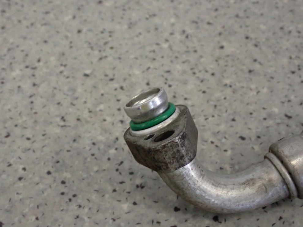 HYUNDAI I30 06-12 1.4 BENZYNA PRZEWÓD KLIMATYZACJI 3/8