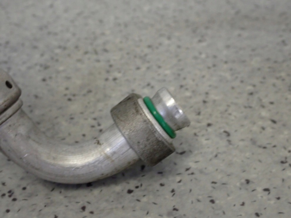 HYUNDAI I30 06-12 1.4 BENZYNA PRZEWÓD KLIMATYZACJI 7/8