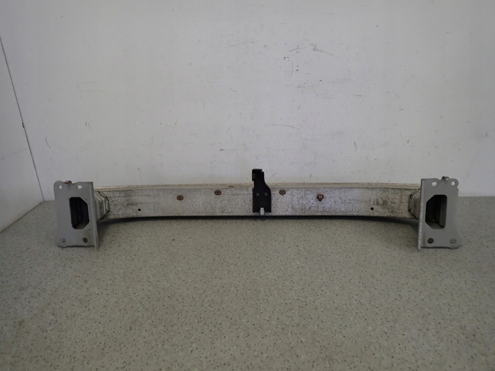 TOYOTA COROLLA VERSO 04-08 BELKA ZDERZAKA PRZÓD PRZEDNIA 5/8