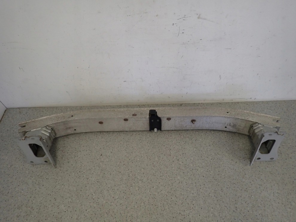 TOYOTA COROLLA VERSO 04-08 BELKA ZDERZAKA PRZÓD PRZEDNIA 8/8