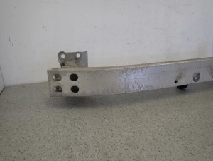 TOYOTA COROLLA VERSO 04-08 BELKA ZDERZAKA PRZÓD PRZEDNIA 3/8 MINIATURA