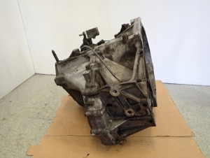 MITSUBISHI GRANDIS 03-11 2.0 DID SKRZYNIA BIEGÓW MANUALNA 4/9 MINIATURA