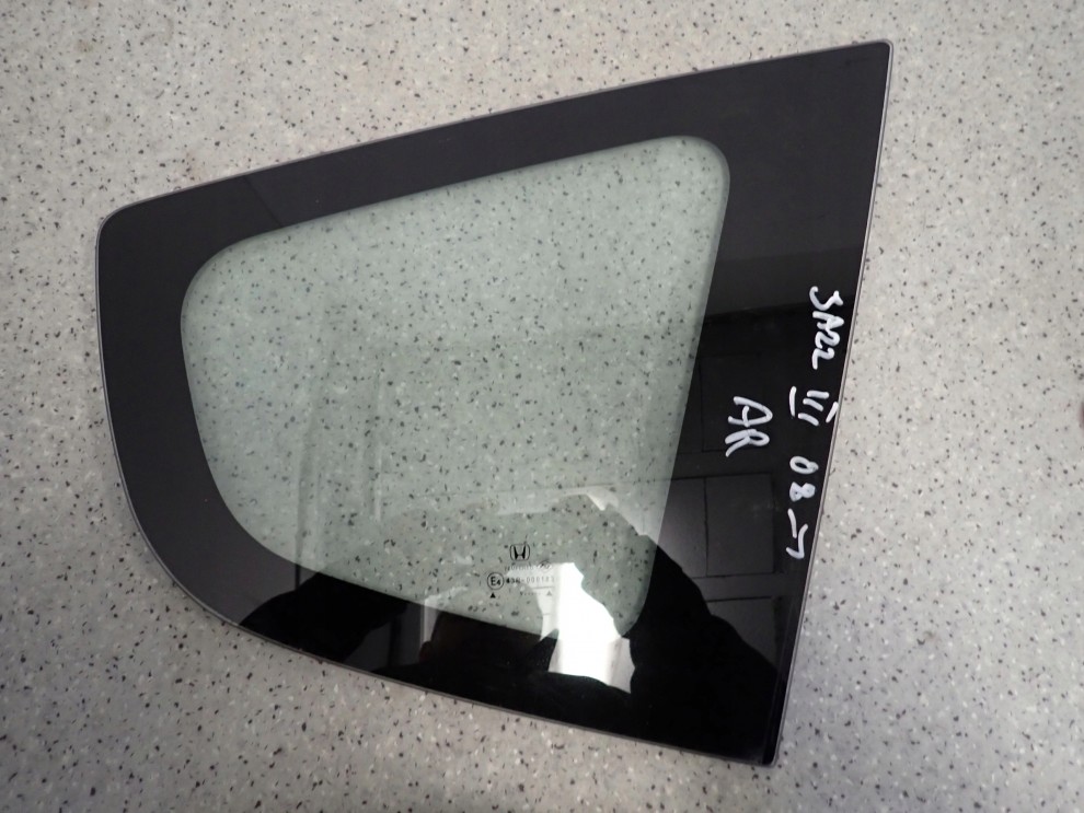 HONDA JAZZ III 08- SZYBA KAROSERYJNA TYLNA PRAWA 1/2