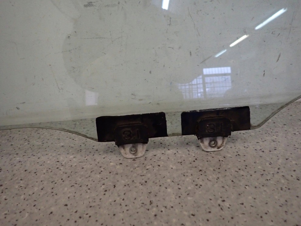 HONDA JAZZ 02-07 SZYBA TYLNA LEWA 2/2