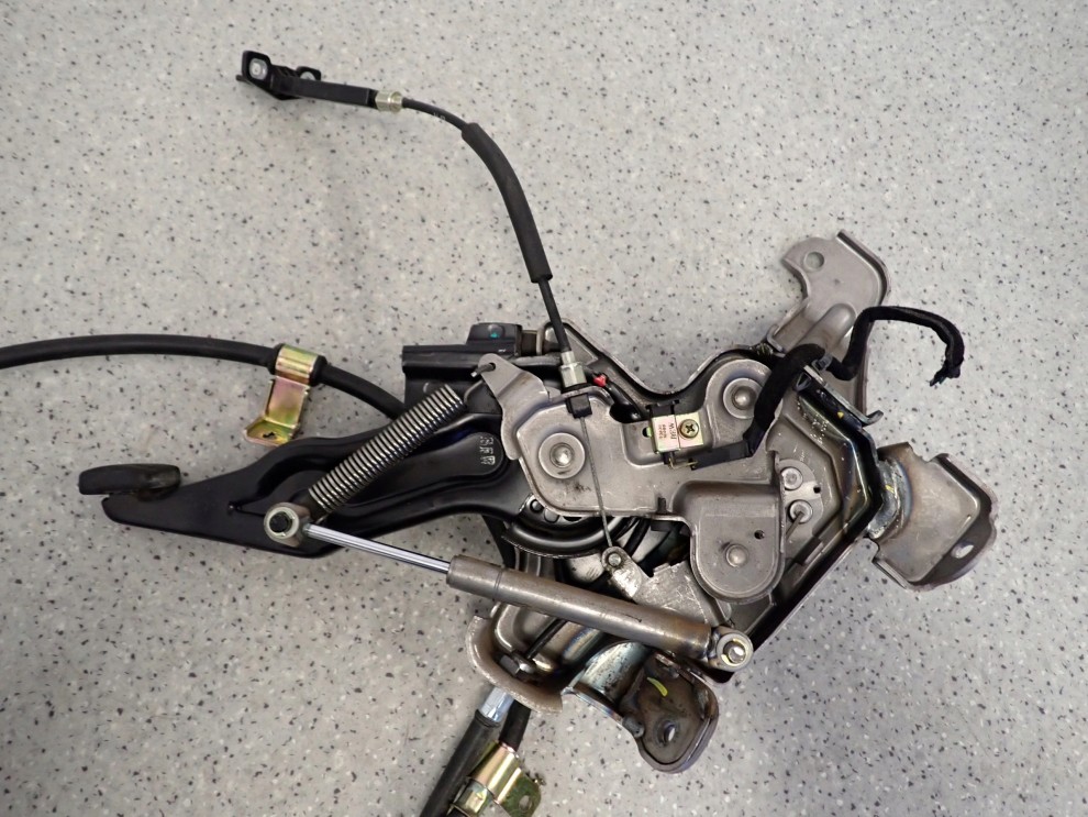 KIA CARENS III 06-11 2.0 CRDI PEDAŁ HAMULCA RĘCZNEGO 2/8