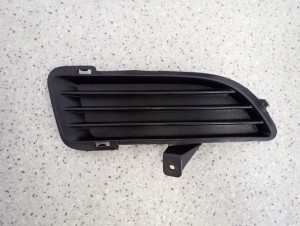 HYUNDAI SONATA V 05-07 ZAŚLEPKA KRATKA HALOGENU PRZEDNIA LEWA 1/5 MINIATURA