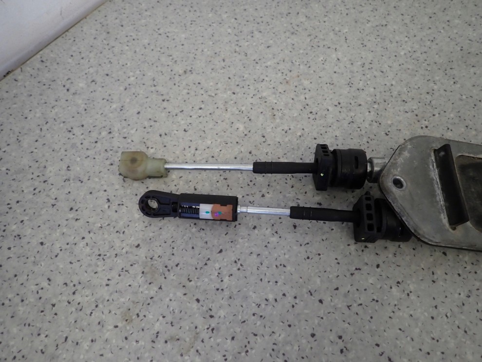 TOYOTA YARIS II 09- 1.33 LINKI ZMIANY BIEGÓW 5/6