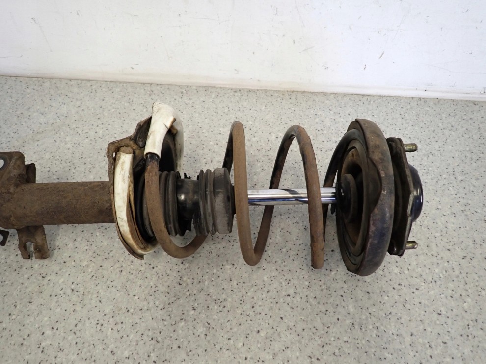 NISSAN ALMERA TINO 1.5 1.8 00-06 AMORTYZATOR PRZEDNI LEWY 2/8