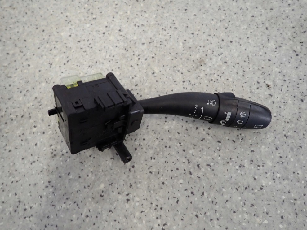 HYUNDAI I30 06-12 PRZEŁĄCZNIK WYCIERACZEK 4/7