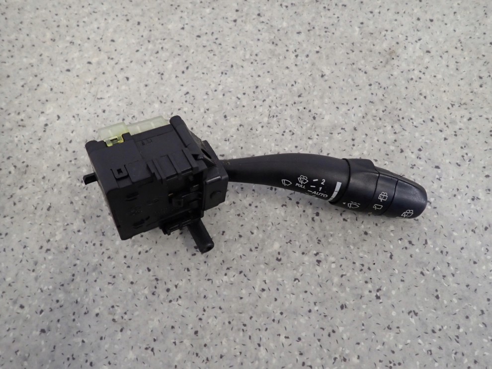 HYUNDAI I30 06-12 PRZEŁĄCZNIK WYCIERACZEK 4/6